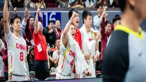 哈登与快船篮球：命运交织的篮球征程