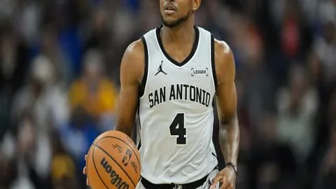 休斯顿火箭主场逆袭战：能否一鸣惊人挑落波士顿凯尔特人？