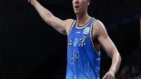 青岛西海岸再启国信基地征程，梦想新航标照亮希望之光。